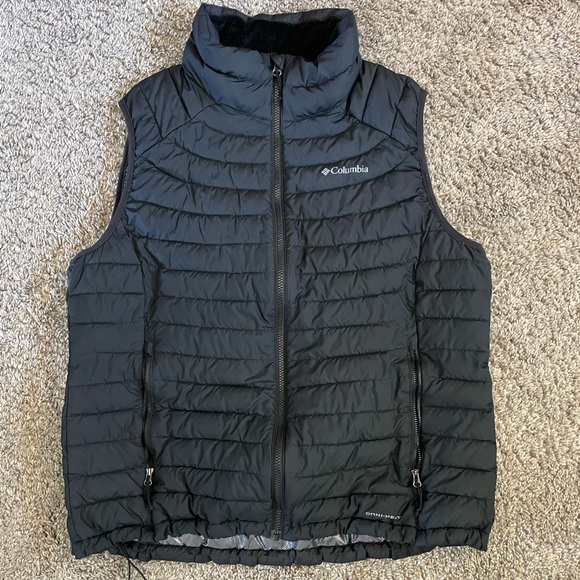 Women’s Columbia Vest - Picture 1 of 4